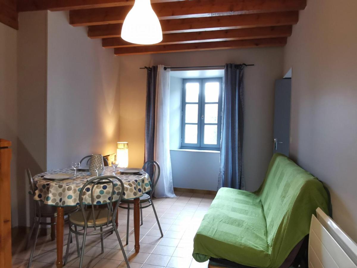 Gîte Arlempdes, 3 pièces, 4 personnes - FR-1-582-122 Extérieur photo